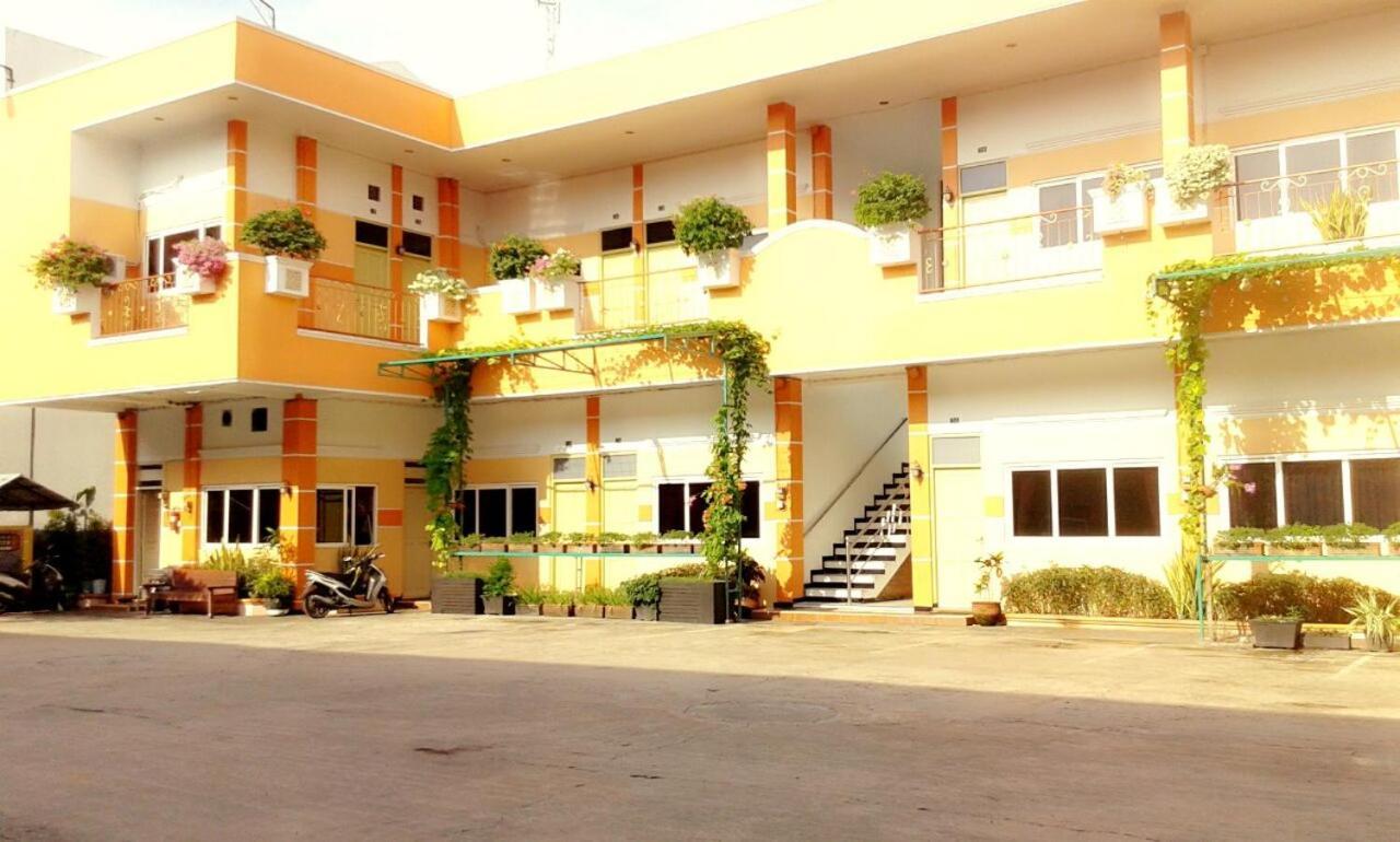 Hotel Kencana Rembang Ngoại thất bức ảnh