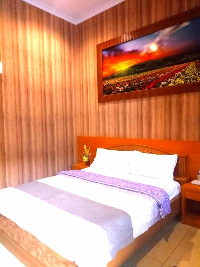 Hotel Kencana Rembang Ngoại thất bức ảnh